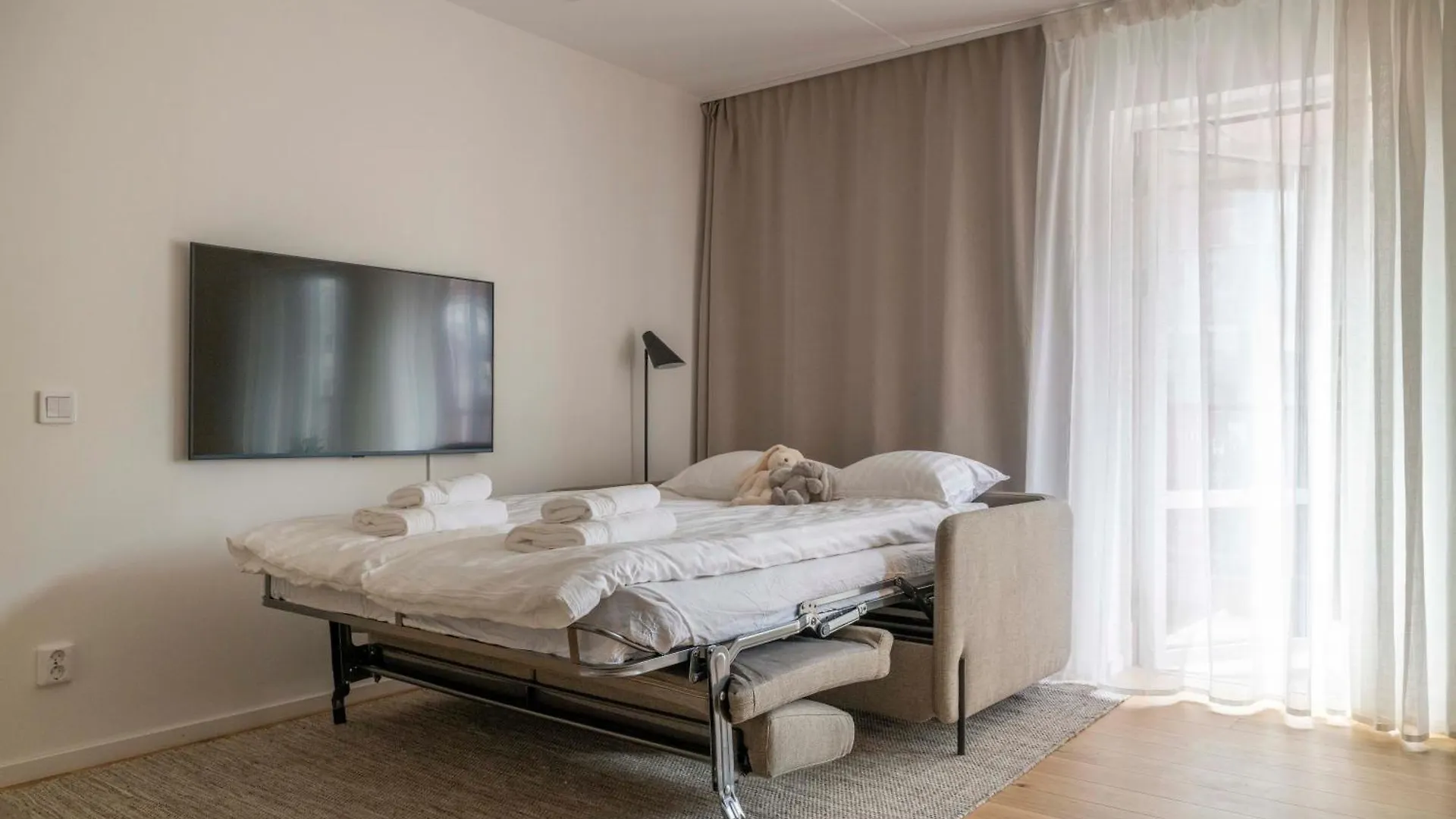 Apartment Premium Scandinavian Living By The Sea In Sjoestad Malmo